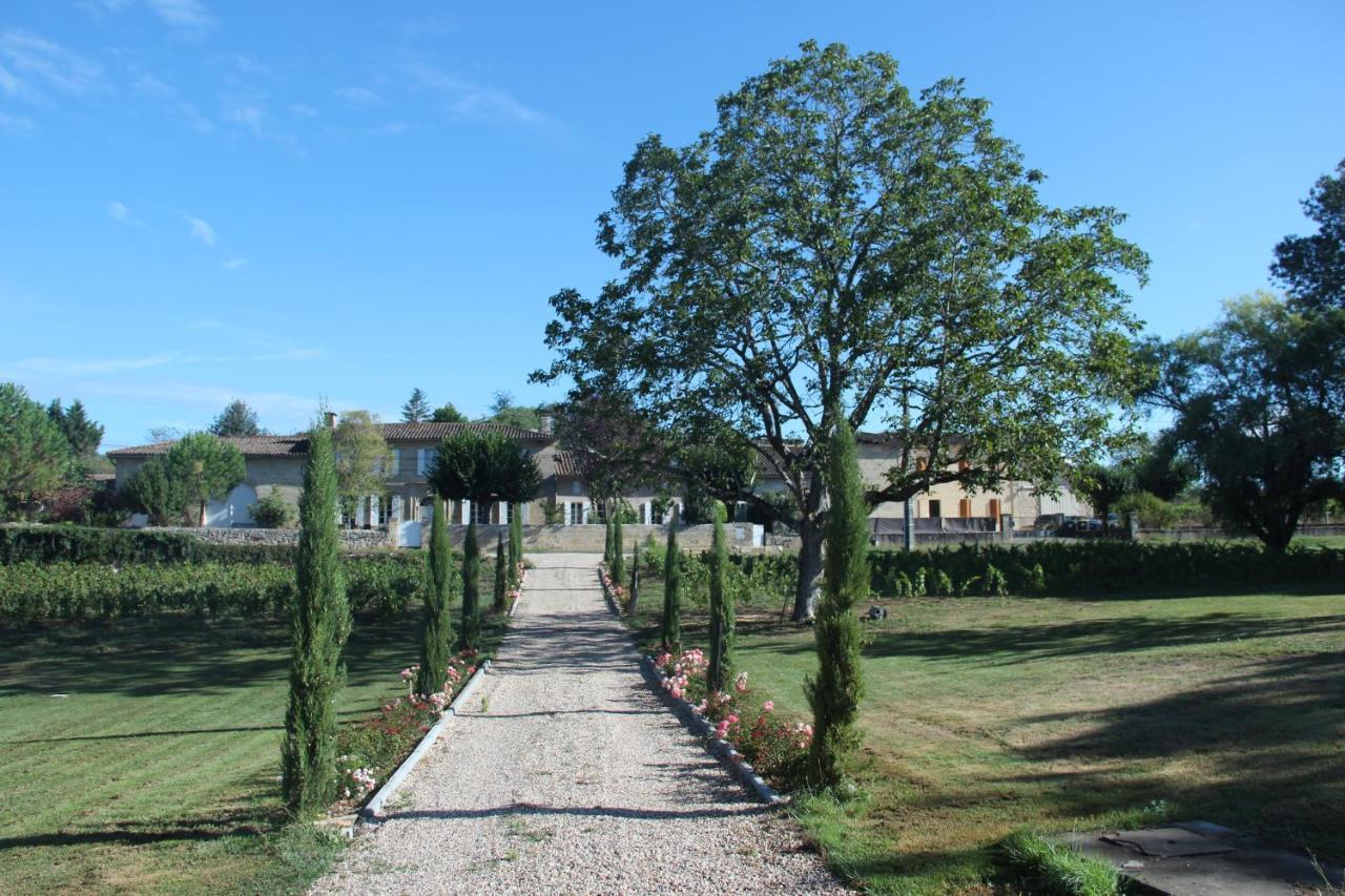 Allee Des Roses Saint-Philippe-dʼAiguille Exterior foto